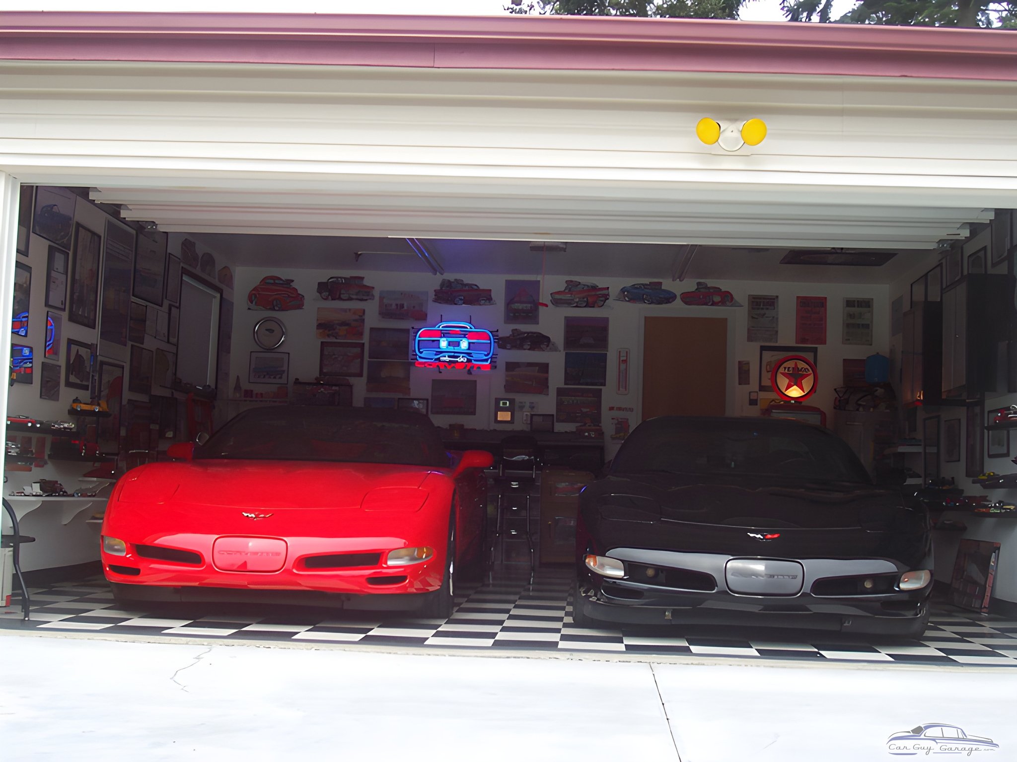 Corvette Display Garage with Neon Signs and Decor - Dennis from Bremerton, WA