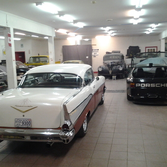 Classic Car Garage with Chevy and Porsche - curtiscustoms.com