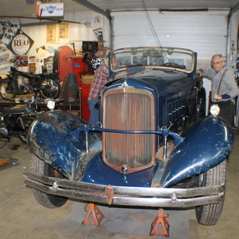 Classic Car Restoration Garage with Vintage Decor - Richard from Lansing, Mich