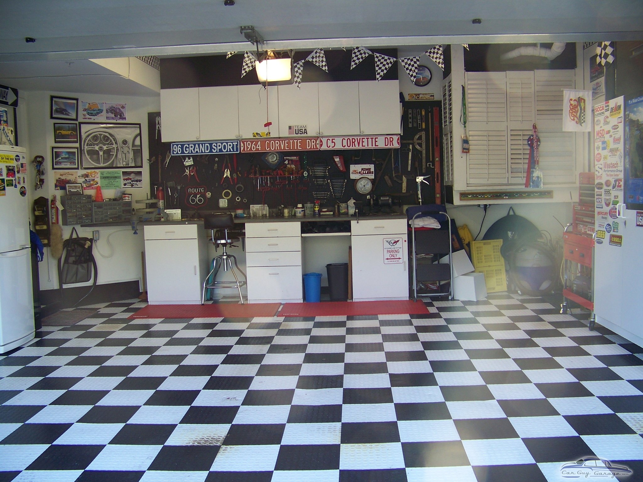Joe's Garage from San Clemente, CA