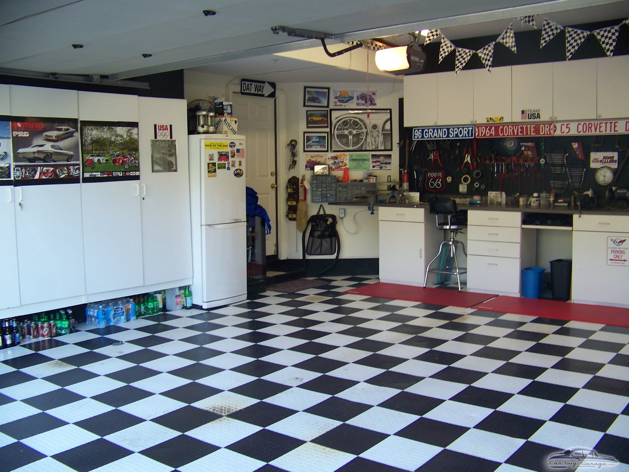 Joe's Garage from San Clemente, CA