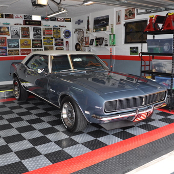 Classic Car Garage with Wall Signs and Storage - Heaman from Sunrise, Fl
