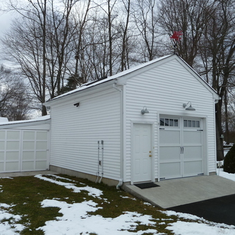 White Detached Garage with Dual Outdoor Lights - George from Bethel, CT