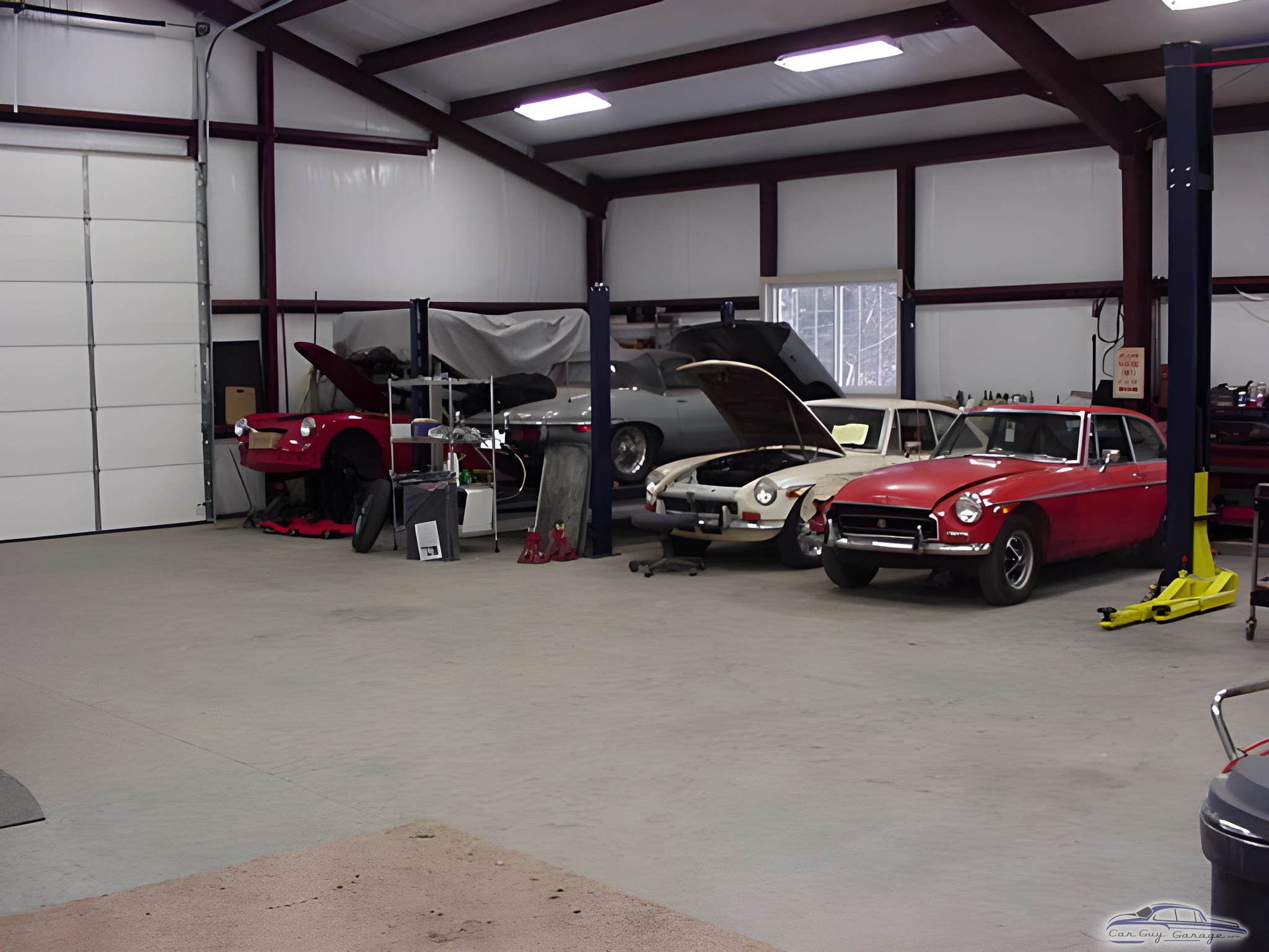 Classic Cars and Car Lifts in Spacious Garage - Butch from Burlington, NC