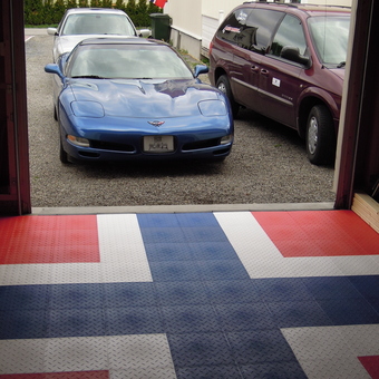 Garage With Norwegian Flag Floor Tiles and Sports Car - Tord from Drammen, Buskerud