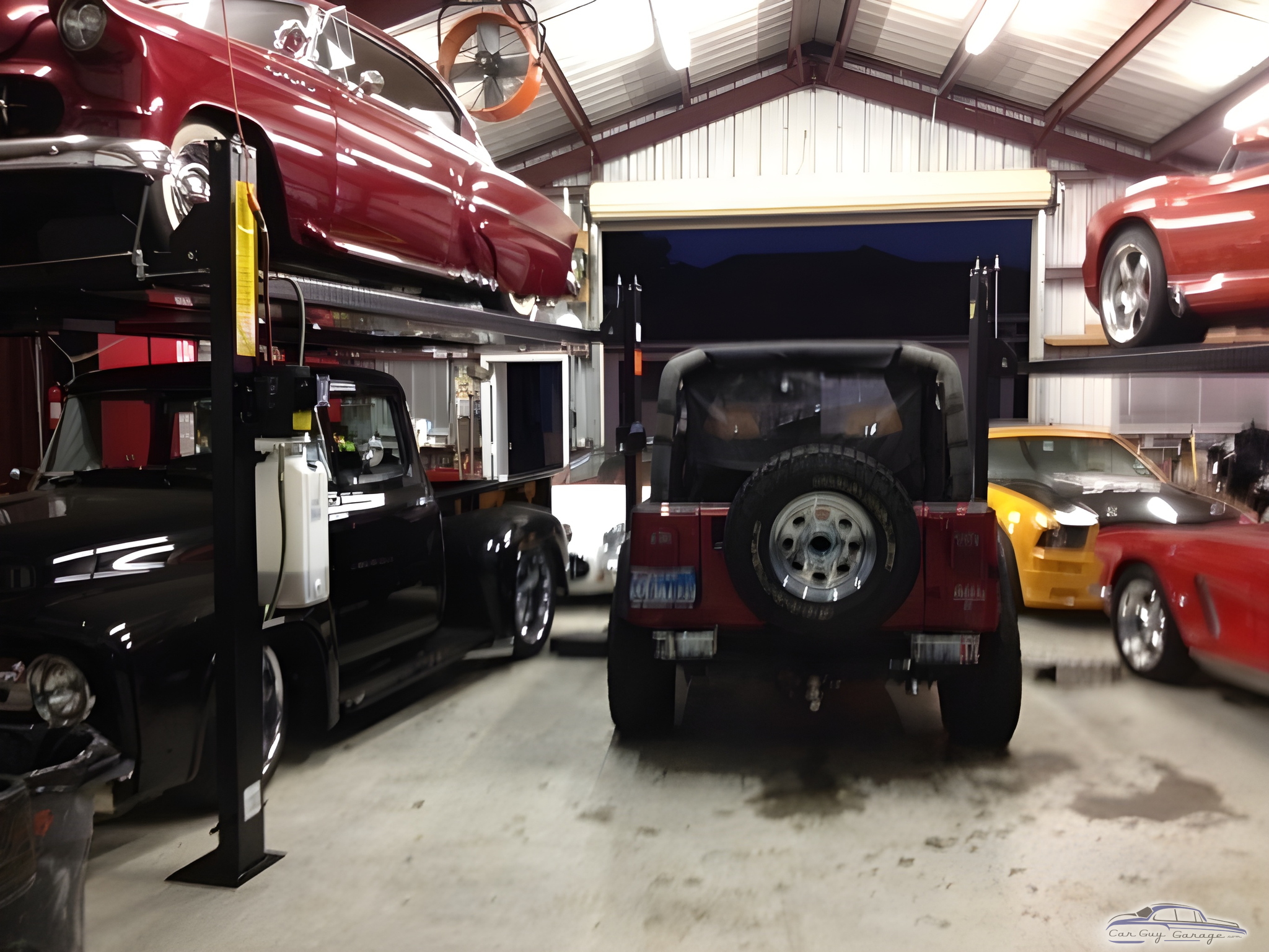Classic Cars on Lifts and Modern Garage Equipment - Larry from Richmond, Texas