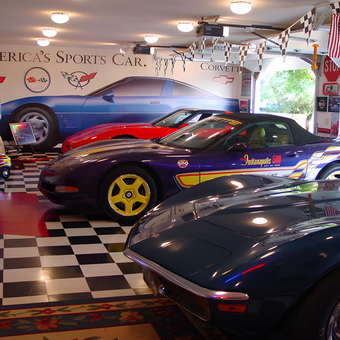 Corvette Themed Garage with Classic Decor - Bill from Bismarck, ND