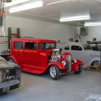 Classic Hot Rod Garage with Custom Cars - Mud man from Poulsbo, Washington