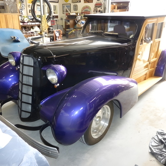 Classic Woody Wagon and Garage Decor - Keith from Caldwell, Idaho
