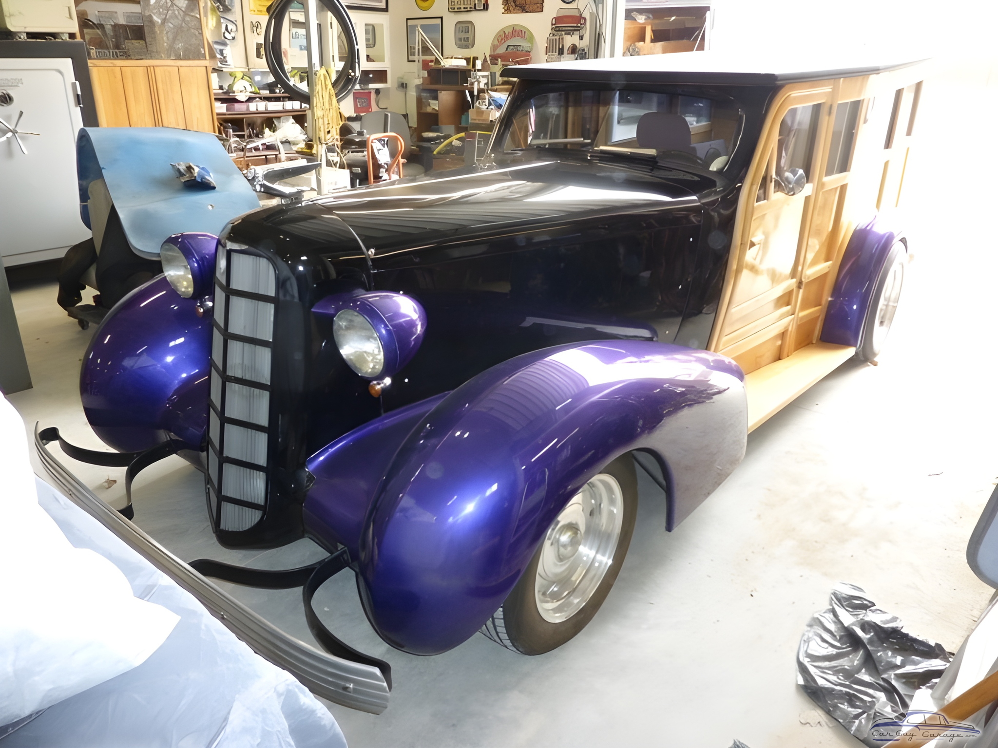 Classic Woody Wagon and Garage Decor - Keith from Caldwell, Idaho
