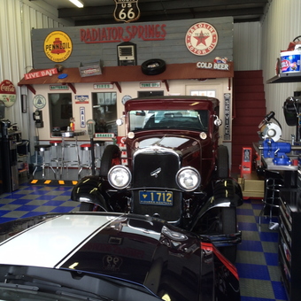 Vintage Car Garage with Route 66 Signs - Poppy from Chandler, Arizona