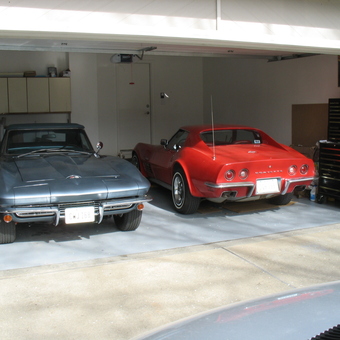 Classic Corvette Cars, Tool Chest, and Cabinets - Oldsmobile from Clive, IA