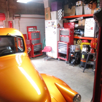 Organized Garage with Tool Chests and Classic Car - Edward from Scottsdale, Ariz.