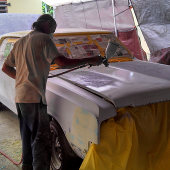 Classic Car Paint Job With Spray Gun Setup - Marcos from Caguas, Puerto Rico