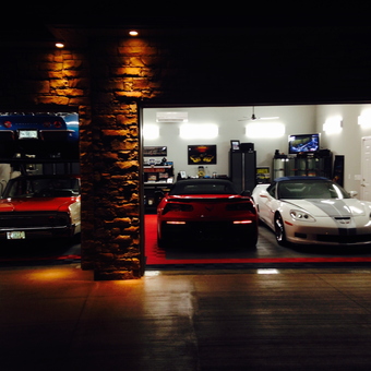 Luxury Garage with Car Lift and Corvette Display - dan Lawson from Blountville, Tennessee
