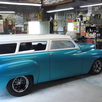 Classic Car Garage with Tools and Signs - Tom from Pottstown, Pa