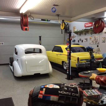 Classic Cars, Car Lift, and Garage Decor - Ryan from Summerville, SC