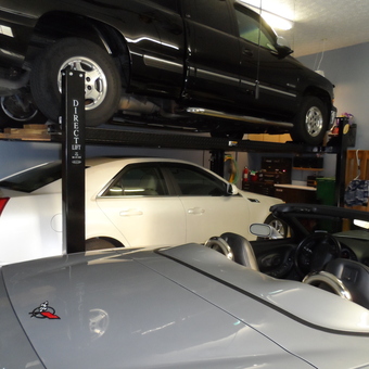 Garage with Car Lift, Cadillac, Corvette - MrClean from Tipp City, Ohio