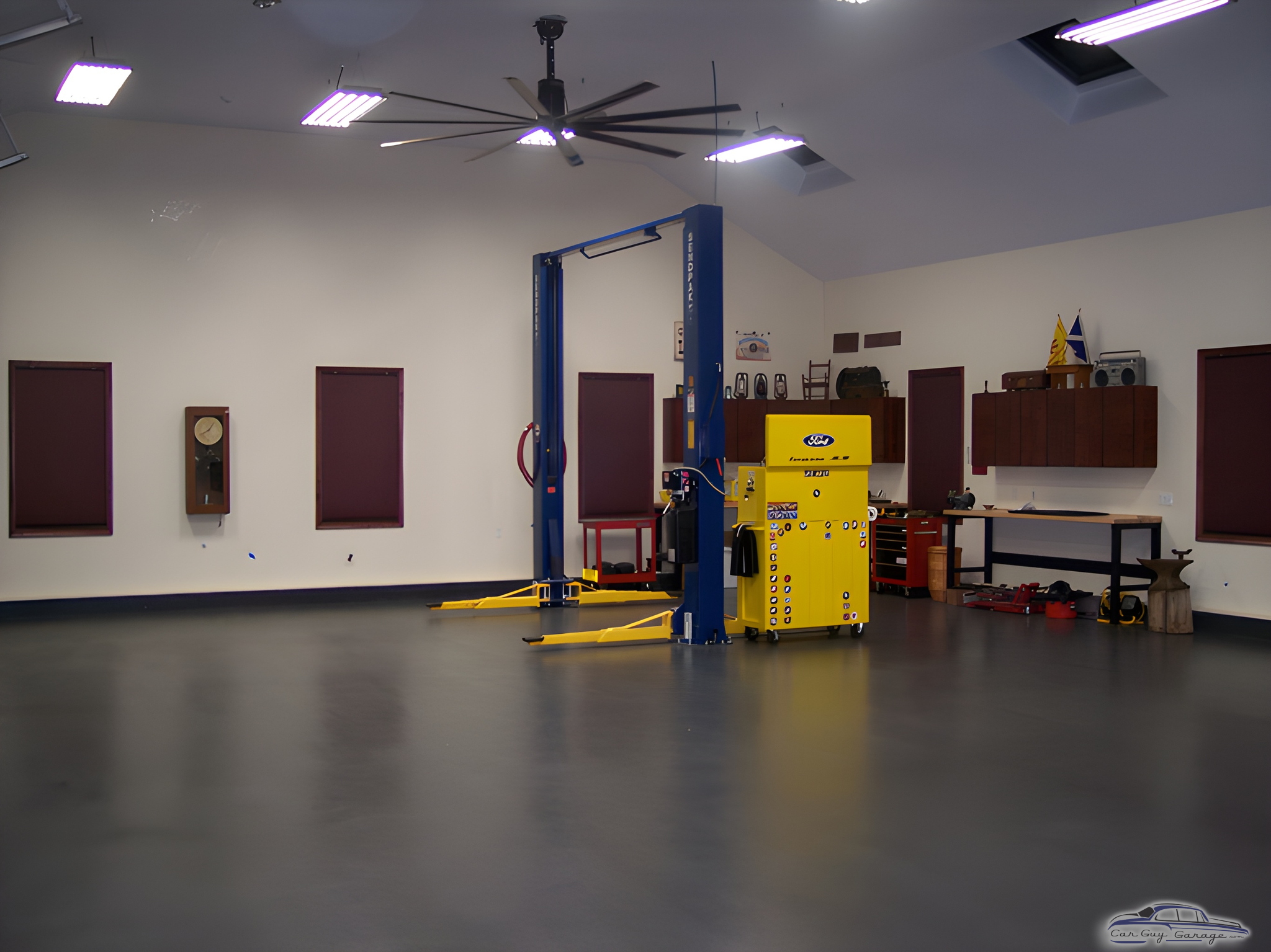 Spacious garage with car lift and tool cabinets - Joseph from Glen Mills, PA