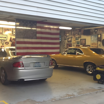 Classic and Modern Cars in Decorated Garage - Walter from Manassas, Virginia