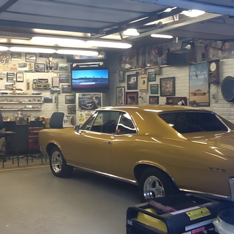 Classic Car Garage with Wall Decor and Tool Storage - Walter from Manassas, Virginia