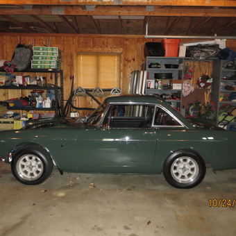 Classic Car in Organized Garage with Shelving - Terry from Kewaunee, WI