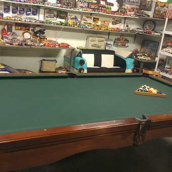 Classic Pool Table and Car Decor Garage - JIM from KINGSPORT, TN
