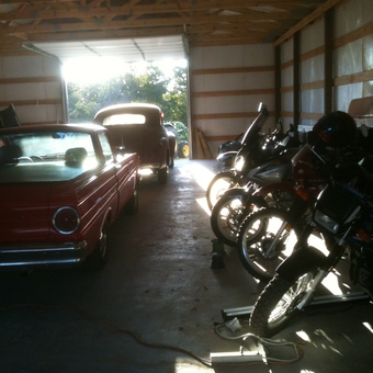 Classic Cars and Motorcycles in Spacious Garage - Snowball from Choctaw, Okla