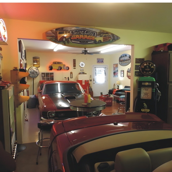 Classic Car Garage with Retro Decor and Gas Pump - Mike from Campbelltown, Pennsylvania