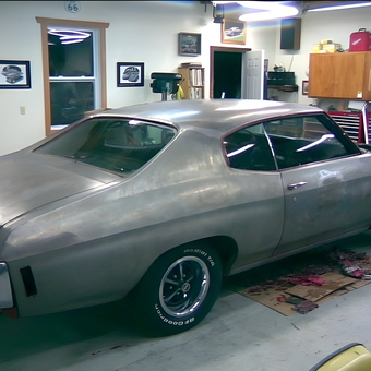 Classic Car Restoration in Organized Garage - Shannon from Saint Peters, MO