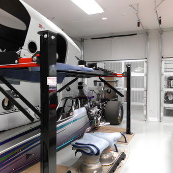 Race Car Lift and Classic Vehicles in Spacious Garage - Louis from Bourg, LA