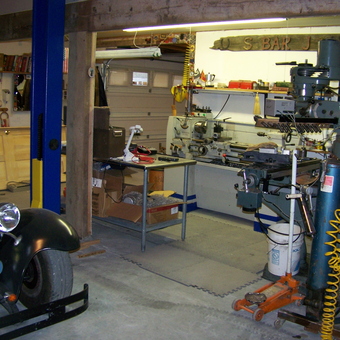 Classic Car Garage with Lift and Workshop Tools - Steve from Nampa, Idaho