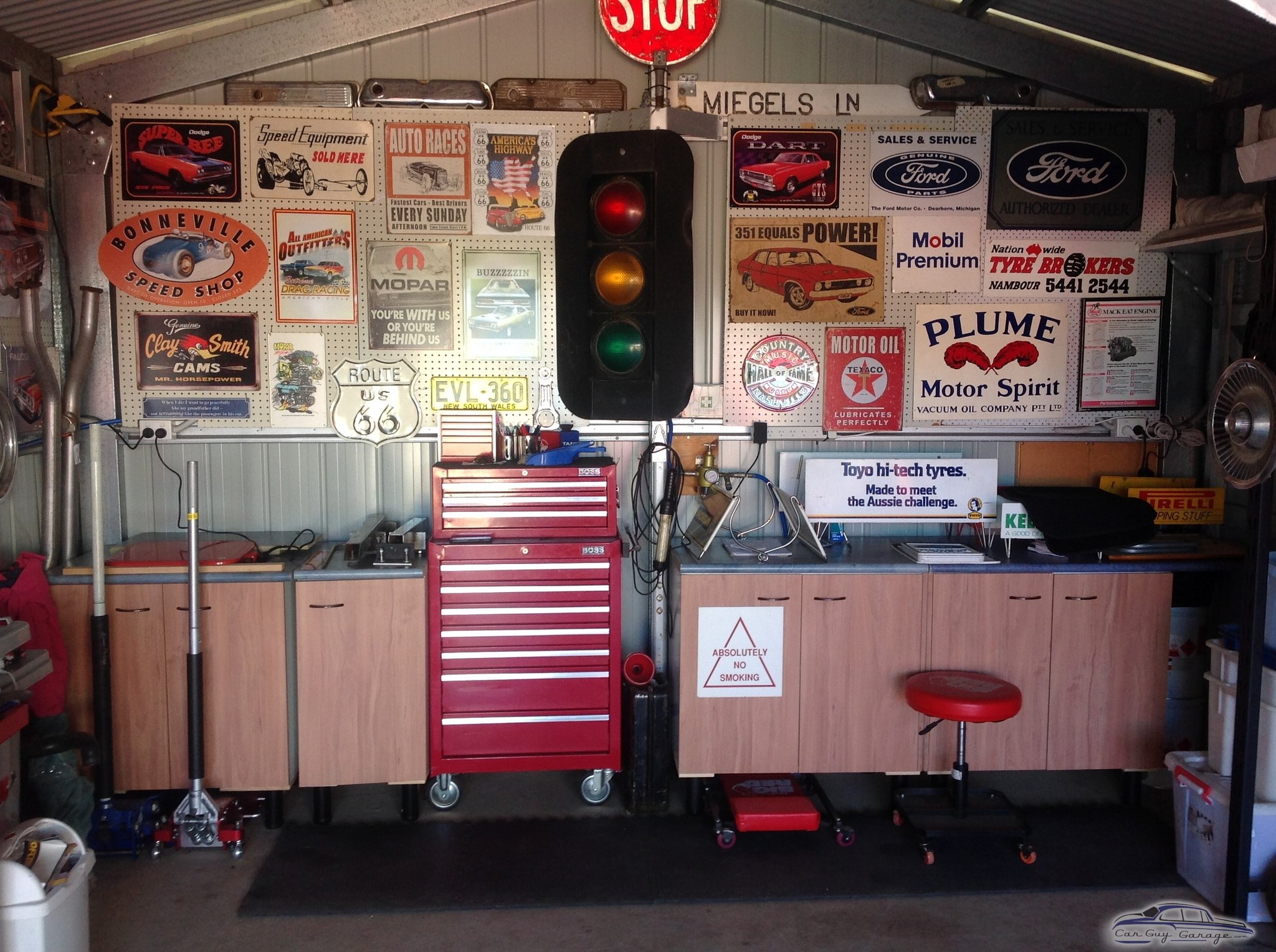 MR4V from Narangba, Queensland/Australia