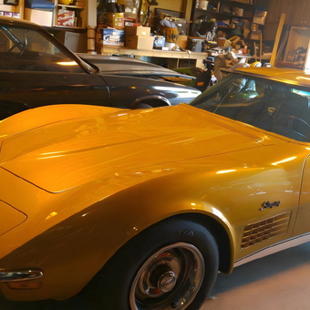 Classic Corvette and Muscle Car Garage Setup - Vette Girl from Fort Wayne, IN
