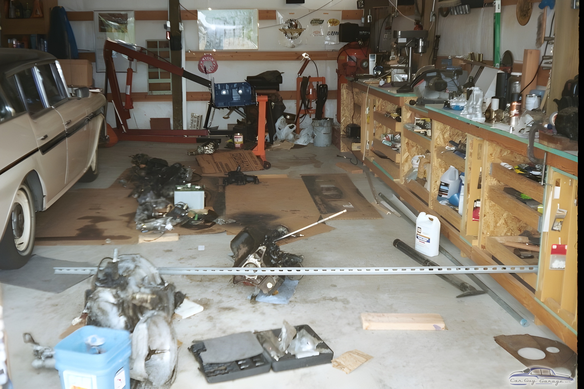 Classic Car Garage with Tools and Workbenches - Richard from Chelan Falls, WA