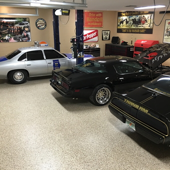 Classic Cars, Garage Cabinets, and Wall Art - Geneo from Parrish, Fl