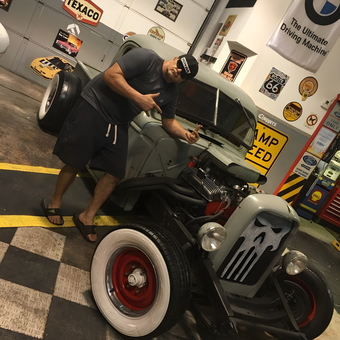 Classic Hot Rod and Vintage Signs in Garage - Jack from Arlington hts, Ilinois