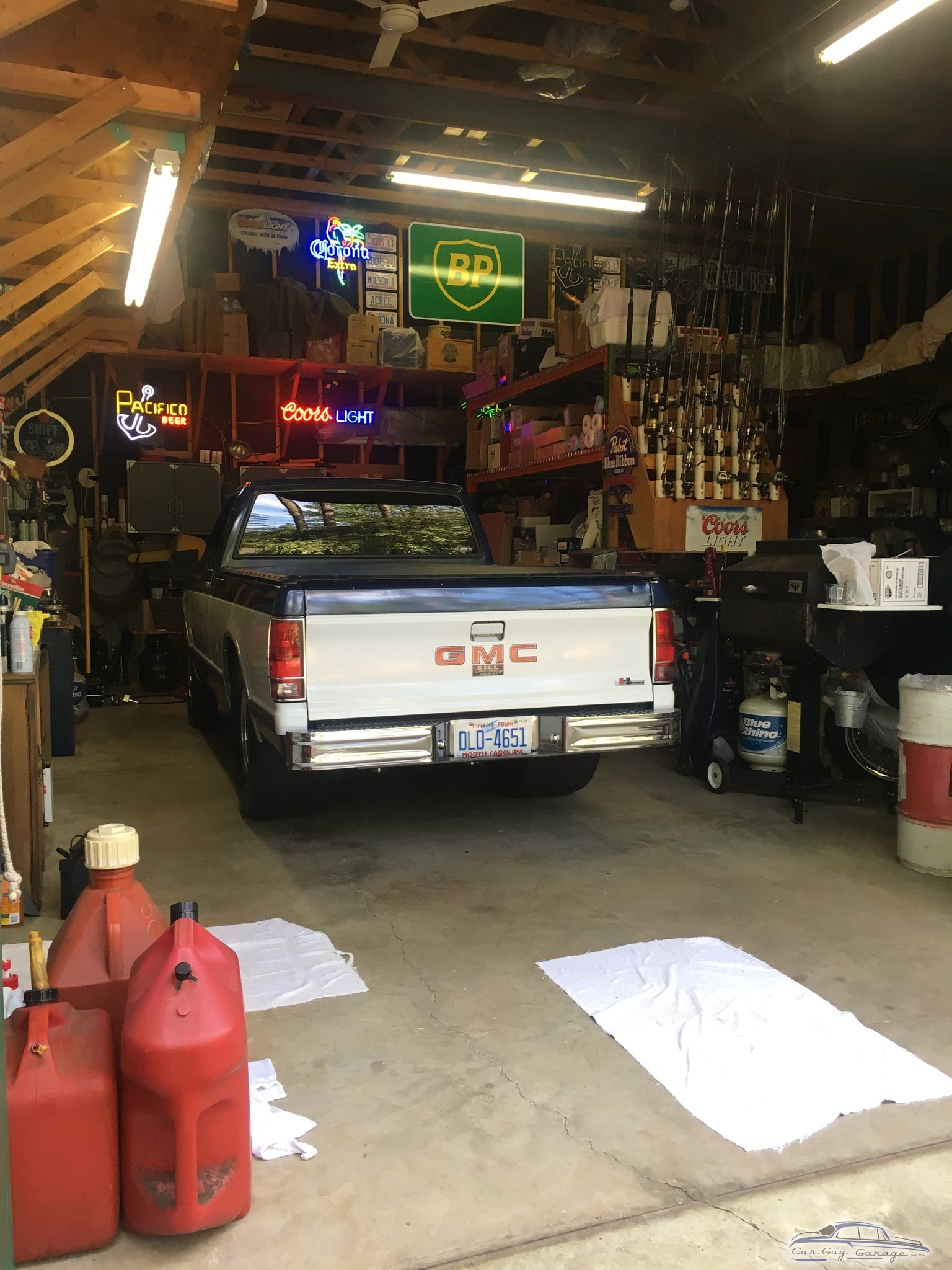 Buddy from Garner, North Carolina