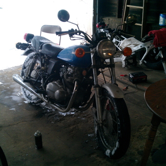 Classic Honda Motorcycle in Winter Garage Setup - Jake from Belvidere, IL