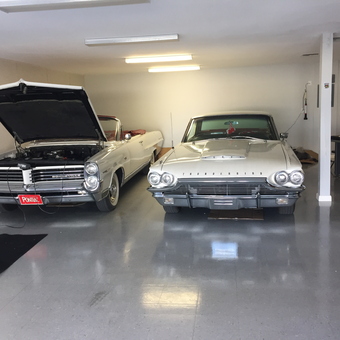 Classic Cars in Clean Garage with Workbench - Jim from Okeechobee, Fl