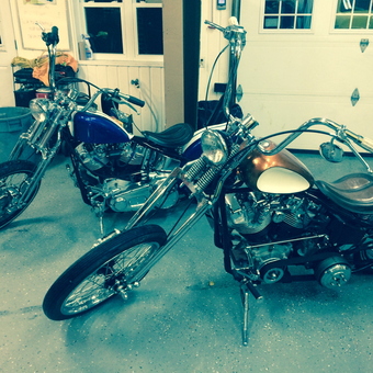 Custom Chopper Motorcycles in Organized Garage - Joanna from St-Jean Richelieu, Quebec