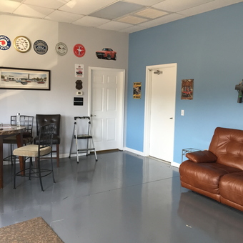 Garage lounge with car signs and wall art - Daniel from Pawleys Island, SC
