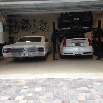 Garage with Car Lift, Classic Cars, and Wall Storage - KB from Flagler Beach, Florida