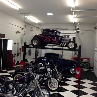 Custom Hot Rods and Motorcycles in Black and White Garage - Lenny from Alpine, CA