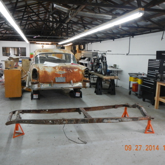 Classic Car Restoration Garage with Tools and Stands - Mark from New Orleans, Louisiana