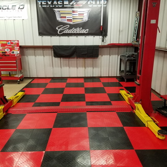 Red and Black Garage Flooring with Lift - PDQ-V from Fort Worth, TX