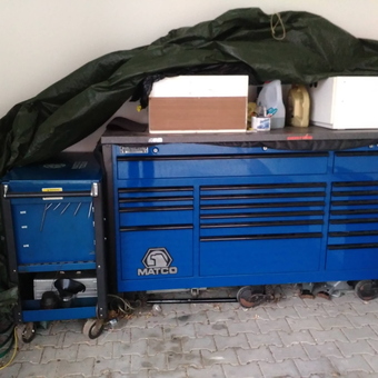 Large Blue Matco Tool Chest and Cart in Garage - John from Nehvizdy, Czech Republic