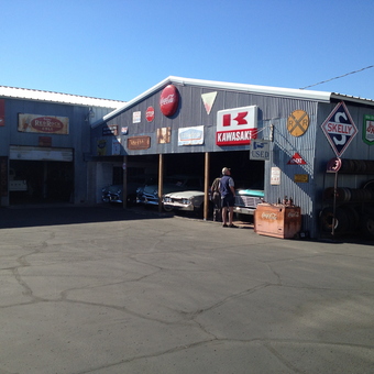 Vintage Garage with Classic Cars and Retro Signs - Dag from Richmond, BC