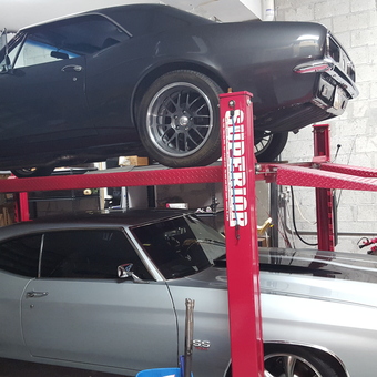 Classic Cars on Superior Four Post Lift - Keypilot from Marathon, fl.