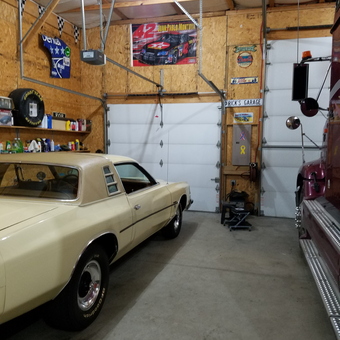Classic Car Garage With Wall Art and Tools - Abe from Medway, OHIO